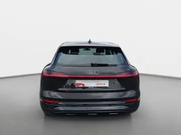 AUDI Q8 e-tron Advanced 50 qu Navi LED Alu AHK Virtua