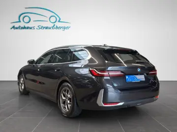 BMW 520xd Touring ACC STHZ 360  H K HUD 4-ZK LED QI