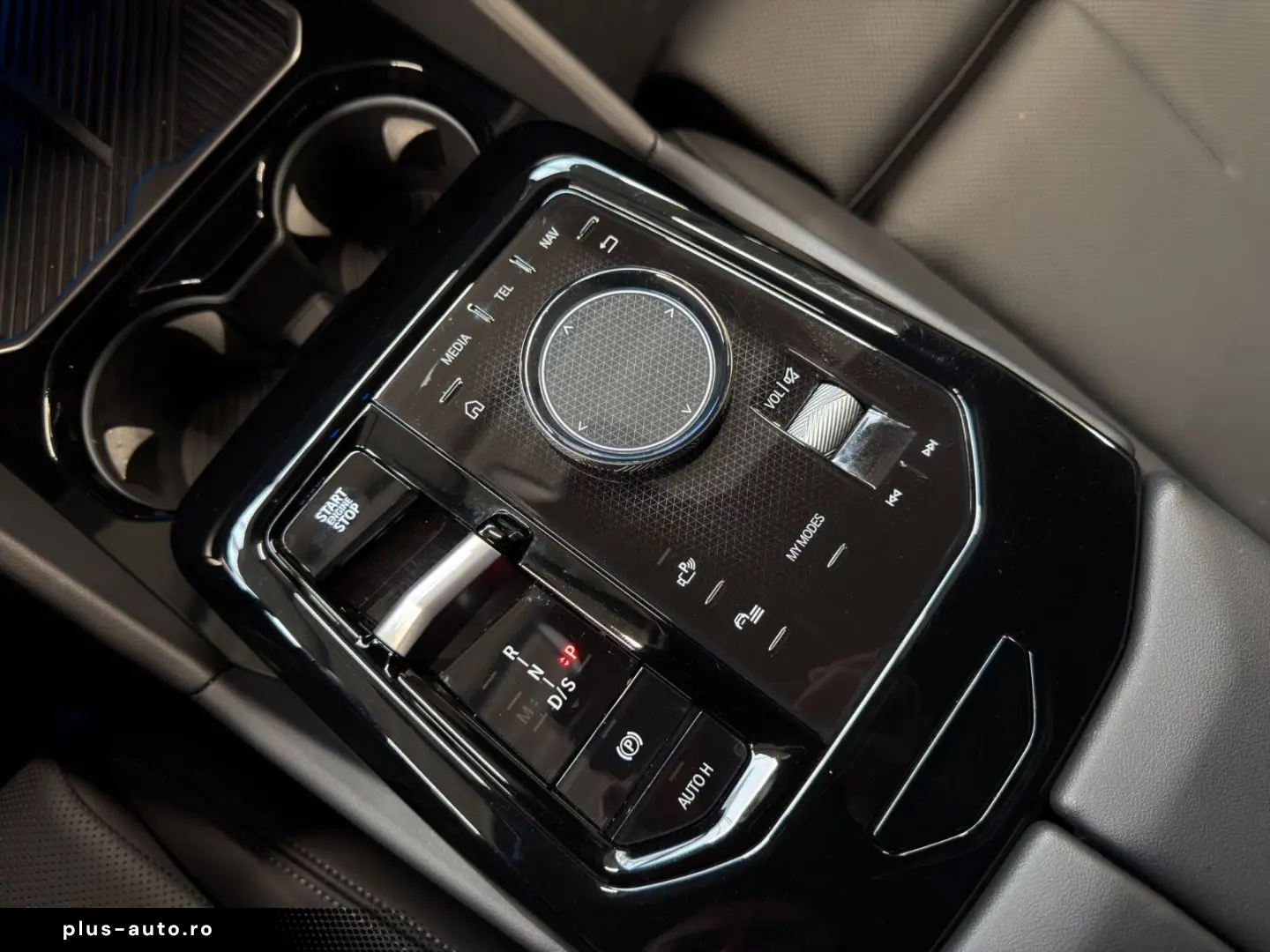 BMW 520xd Touring ACC STHZ 360  H K HUD 4-ZK LED QI