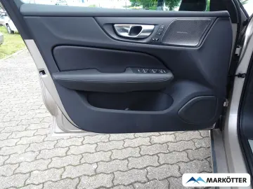 VOLVO V60 T6 Plus Dark ACC CAM BLIS 4xSHZ LHZ
