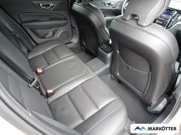 VOLVO V60 T6 Plus Dark ACC CAM BLIS 4xSHZ LHZ
