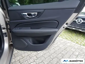 VOLVO V60 T6 Plus Dark ACC CAM BLIS 4xSHZ LHZ