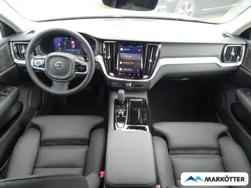 VOLVO V60 T6 Plus Dark ACC CAM BLIS 4xSHZ LHZ