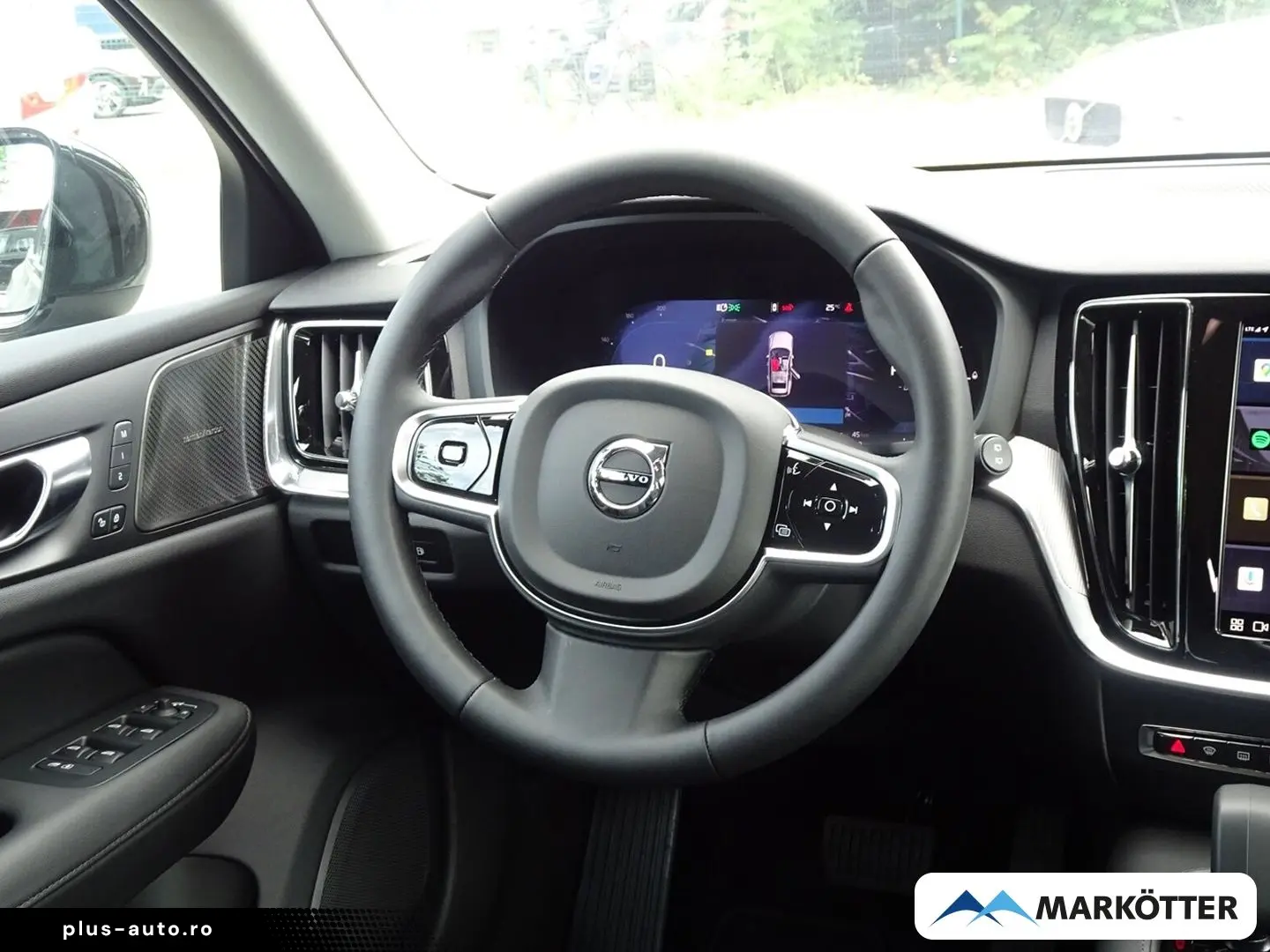 VOLVO V60 T6 Plus Dark ACC CAM BLIS 4xSHZ LHZ