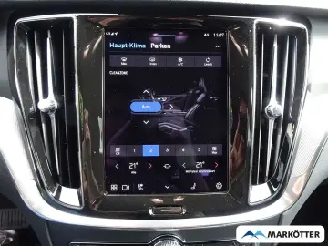 VOLVO V60 T6 Plus Dark ACC CAM BLIS 4xSHZ LHZ