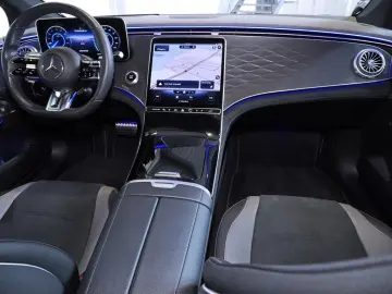 MERCEDES-BENZ EQE 43 AMG 4M HUD PANO DISTRO 360  KAM…
