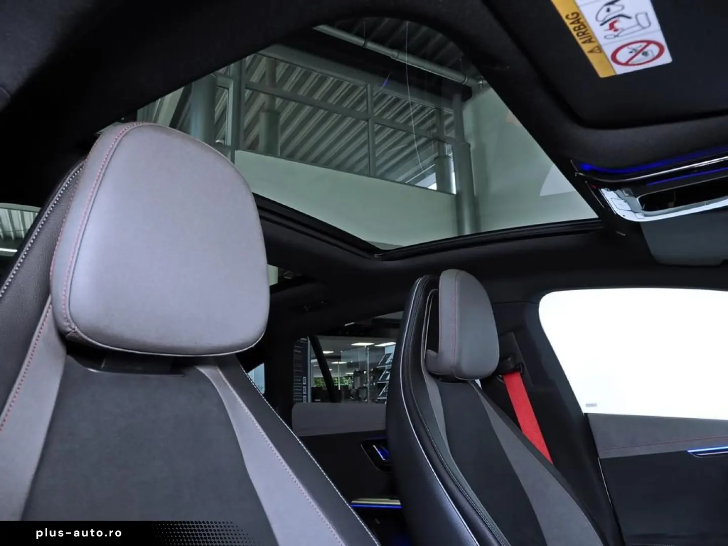 MERCEDES-BENZ EQE 43 AMG 4M HUD PANO DISTRO 360  KAM&hellip;
