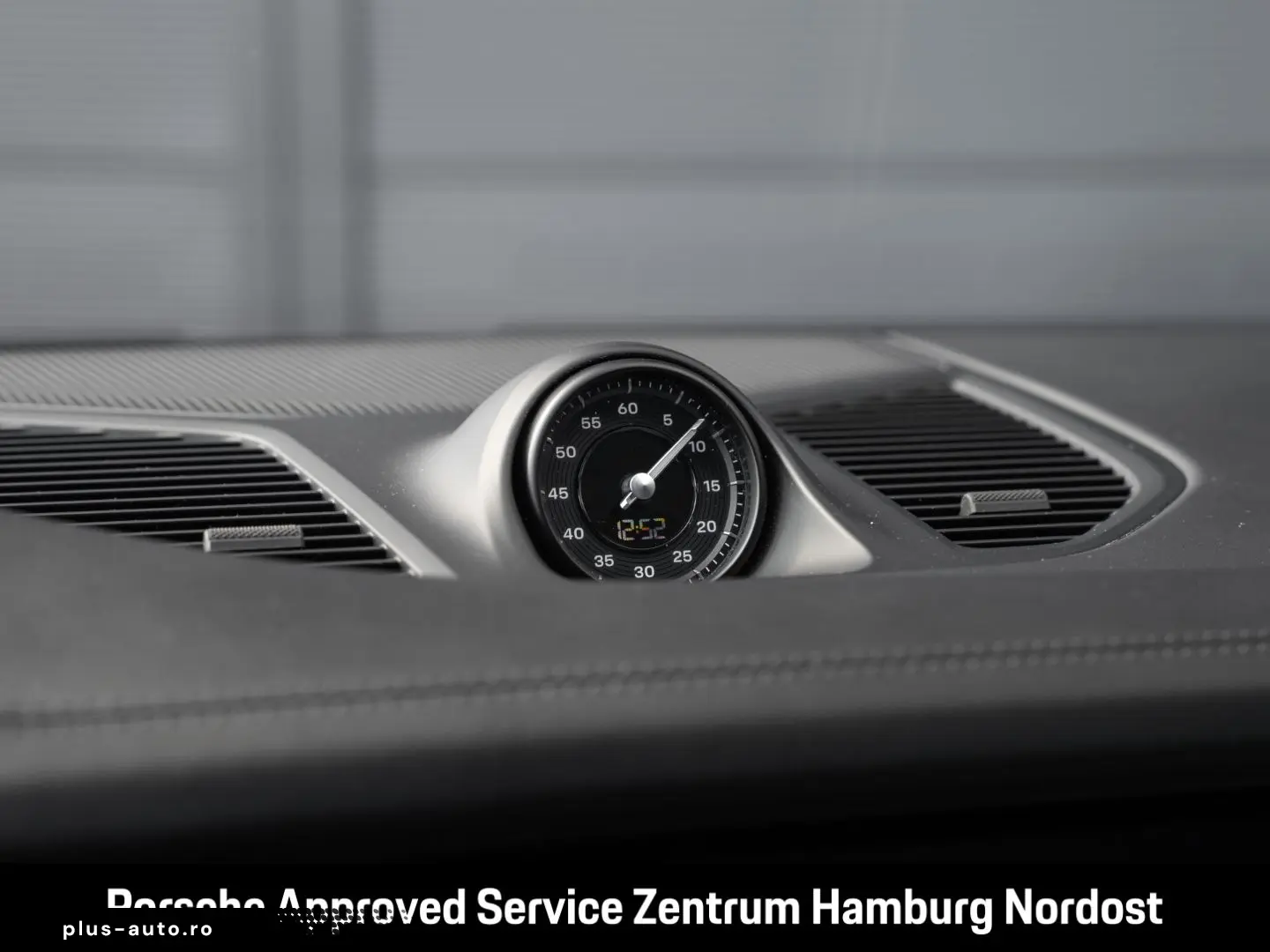 PORSCHE Cayenne E-Hybrid Panorama BOSE Head-Up InnoDrive