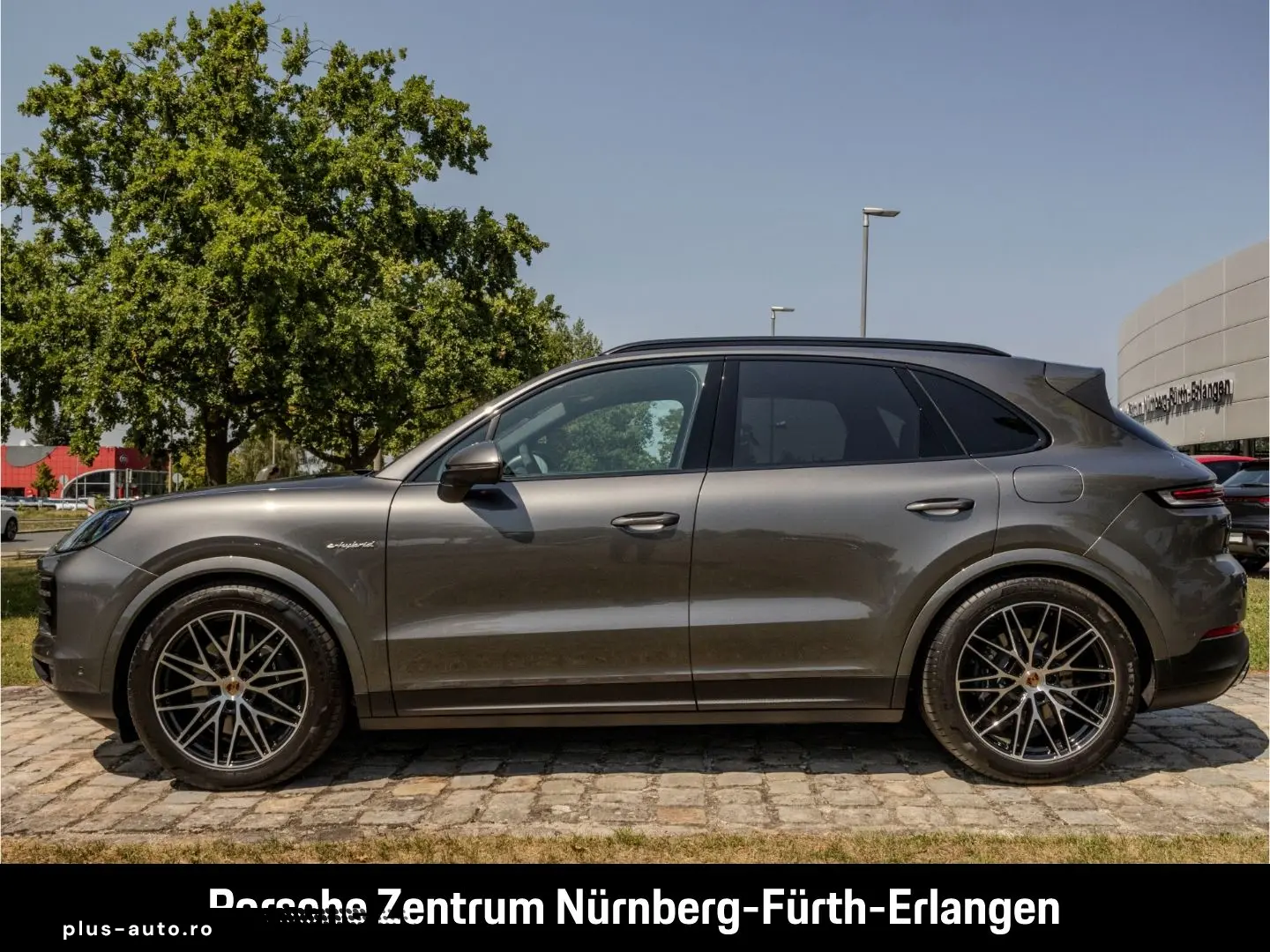 PORSCHE Cayenne E-Hybrid BOSE LED-Matrix InnoDrive Panor