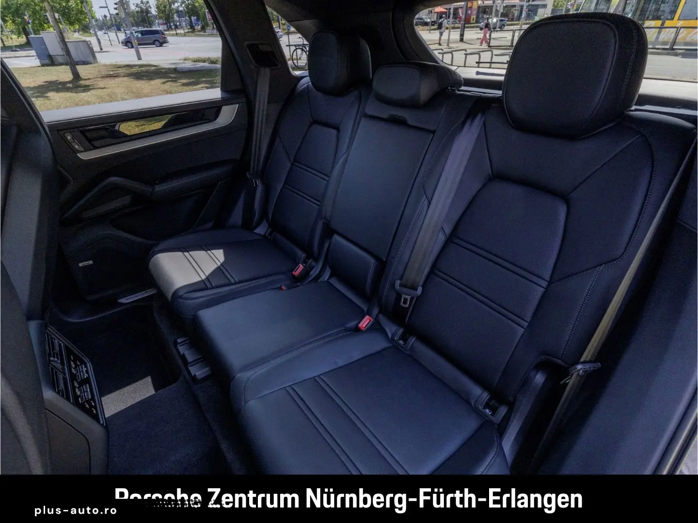 PORSCHE Cayenne E-Hybrid BOSE LED-Matrix InnoDrive Panor