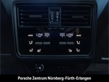 PORSCHE Cayenne E-Hybrid BOSE LED-Matrix InnoDrive Panor