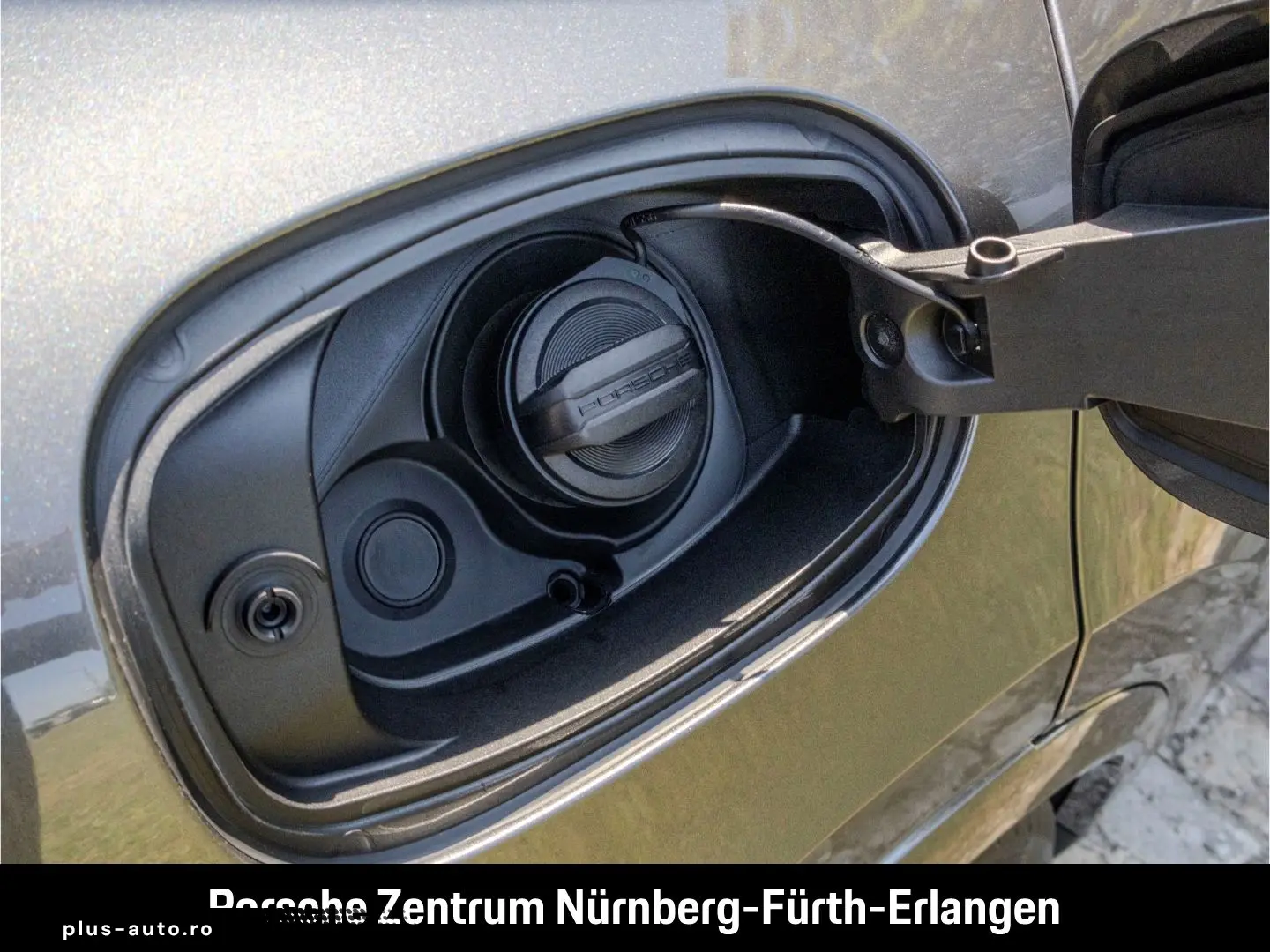 PORSCHE Cayenne E-Hybrid BOSE LED-Matrix InnoDrive Panor