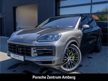 PORSCHE Cayenne E-Hybrid BOSE LED-Matrix InnoDrive Panor