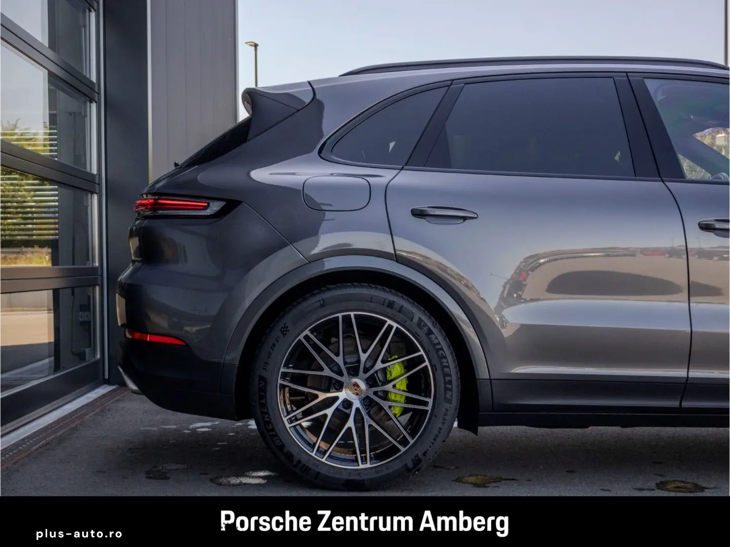 PORSCHE Cayenne E-Hybrid BOSE LED-Matrix InnoDrive Panor