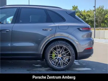 PORSCHE Cayenne E-Hybrid BOSE LED-Matrix InnoDrive Panor