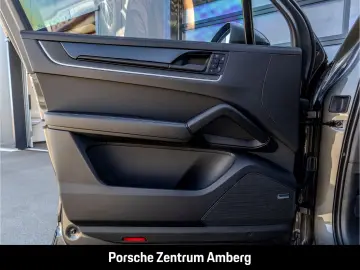 PORSCHE Cayenne E-Hybrid BOSE LED-Matrix InnoDrive Panor