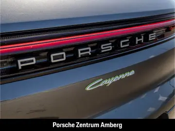 PORSCHE Cayenne E-Hybrid BOSE LED-Matrix InnoDrive Panor