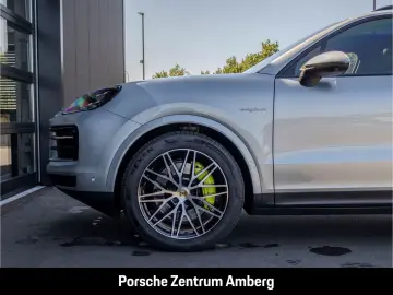 PORSCHE Cayenne E-Hybrid Bose LED-Matrix InnoDrive Panor