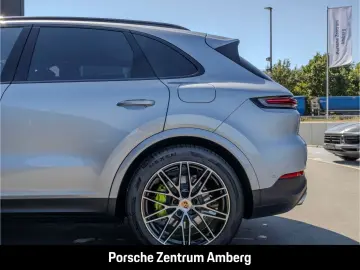 PORSCHE Cayenne E-Hybrid Bose LED-Matrix InnoDrive Panor