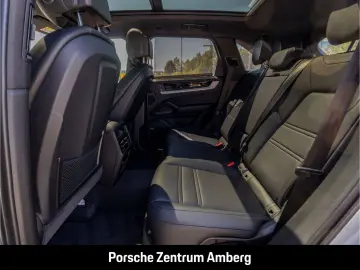 PORSCHE Cayenne E-Hybrid Bose LED-Matrix InnoDrive Panor