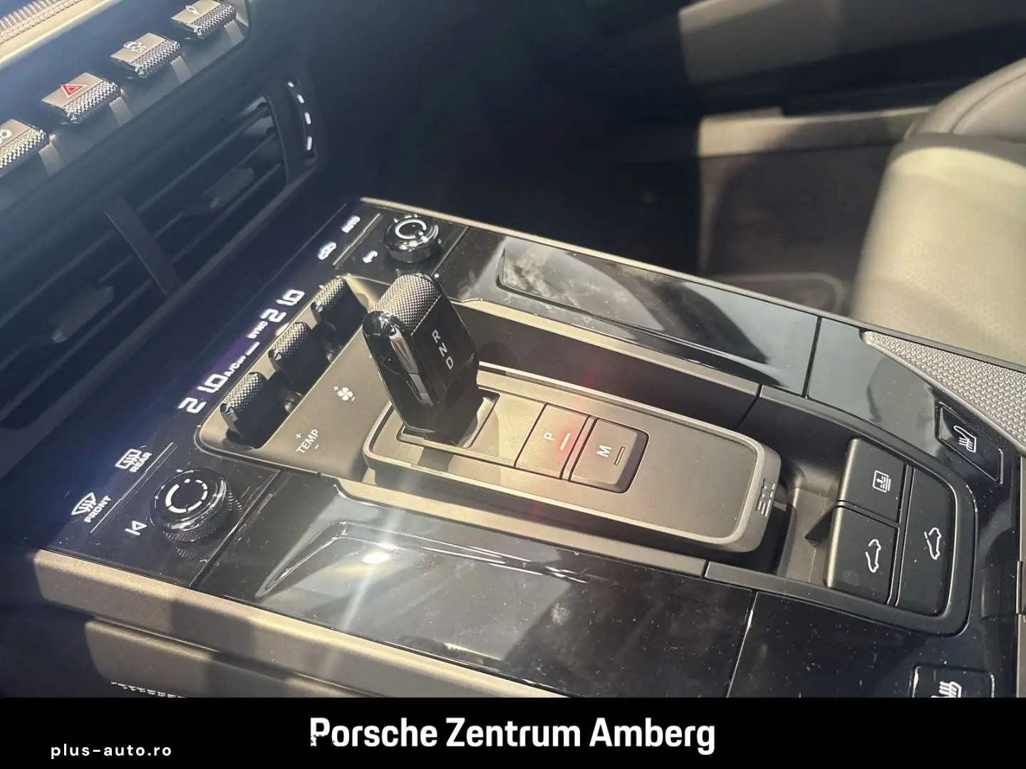 PORSCHE 992 911 Carrera S BOSE SportChrono Sportabgasanl
