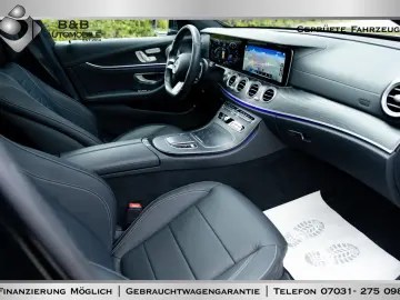 MERCEDES-BENZ E 450 4Matic  PANO BURMESTER 360  SHZ