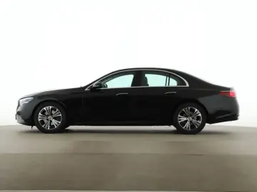 MERCEDES-BENZ E 220 d 4M Avantgarde Pano Digital Light