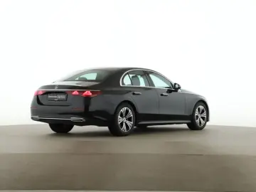 MERCEDES-BENZ E 220 d 4M Avantgarde Pano Digital Light