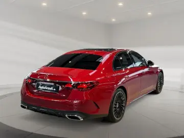 MERCEDES-BENZ E 200 4matic AMG AMG MBUX Burm Night AHK HUD