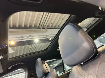 MERCEDES-BENZ E 200 4matic AMG AMG MBUX Burm Night AHK HUD