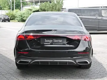 MERCEDES-BENZ E 450 d 4M AMG Distronic Panorama 360