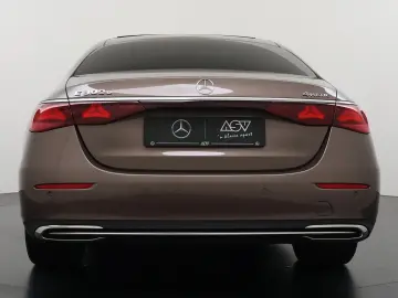 MERCEDES-BENZ E 300 e 4MATIC Exclusive Line   Panorama