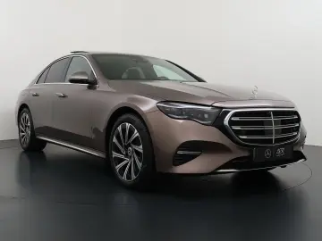 MERCEDES-BENZ E 300 e 4MATIC Exclusive Line   Panorama