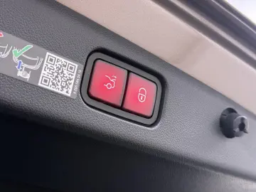 MERCEDES-BENZ E 300 e 4MATIC Exclusive Line   Panorama
