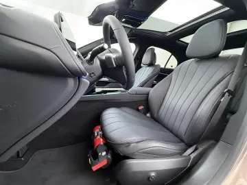 MERCEDES-BENZ E 300 e 4MATIC Exclusive Line   Panorama