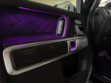 MERCEDES-BENZ G63 AMG  Performance Manufaktur Burmester Fond
