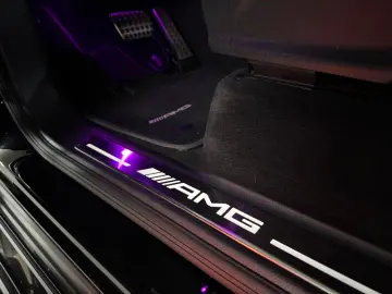 MERCEDES-BENZ G63 AMG  Performance Manufaktur Burmester Fond