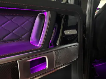 MERCEDES-BENZ G63 AMG  Performance Manufaktur Burmester Fond