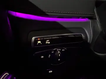 MERCEDES-BENZ G63 AMG  Performance Manufaktur Burmester Fond