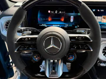 MERCEDES-BENZ G 63 AMG Mercedes-AMG G 63 Chinablau