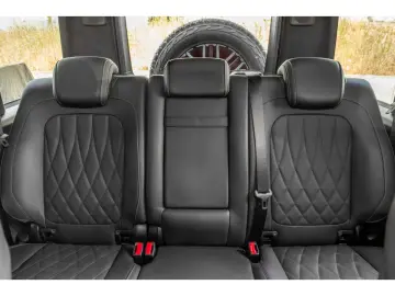 MERCEDES-BENZ G 63 AMG MERCEDES-AMG G 63 4x4²   FULL OPTIONS