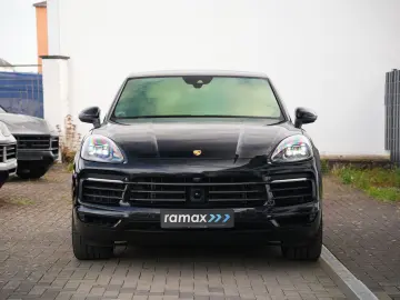 PORSCHE Cayenne E-Hybrid Coupé PLATINUM-BEIGE
