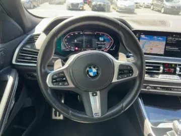 BMW X6 xDrive 30d M-Sport AHK Pano HUD HiFi LC Prof