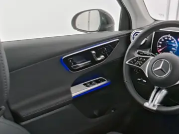MERCEDES-BENZ GLC 200 4M Avantgarde Advanced LED Memory-P.