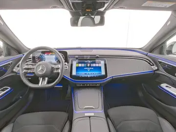 MERCEDES-BENZ E 200 Limousine AMG Night LED Distronic Kamera