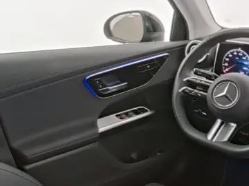 MERCEDES-BENZ GLC 200 4M Coupé AMG LED Kamera Winter…