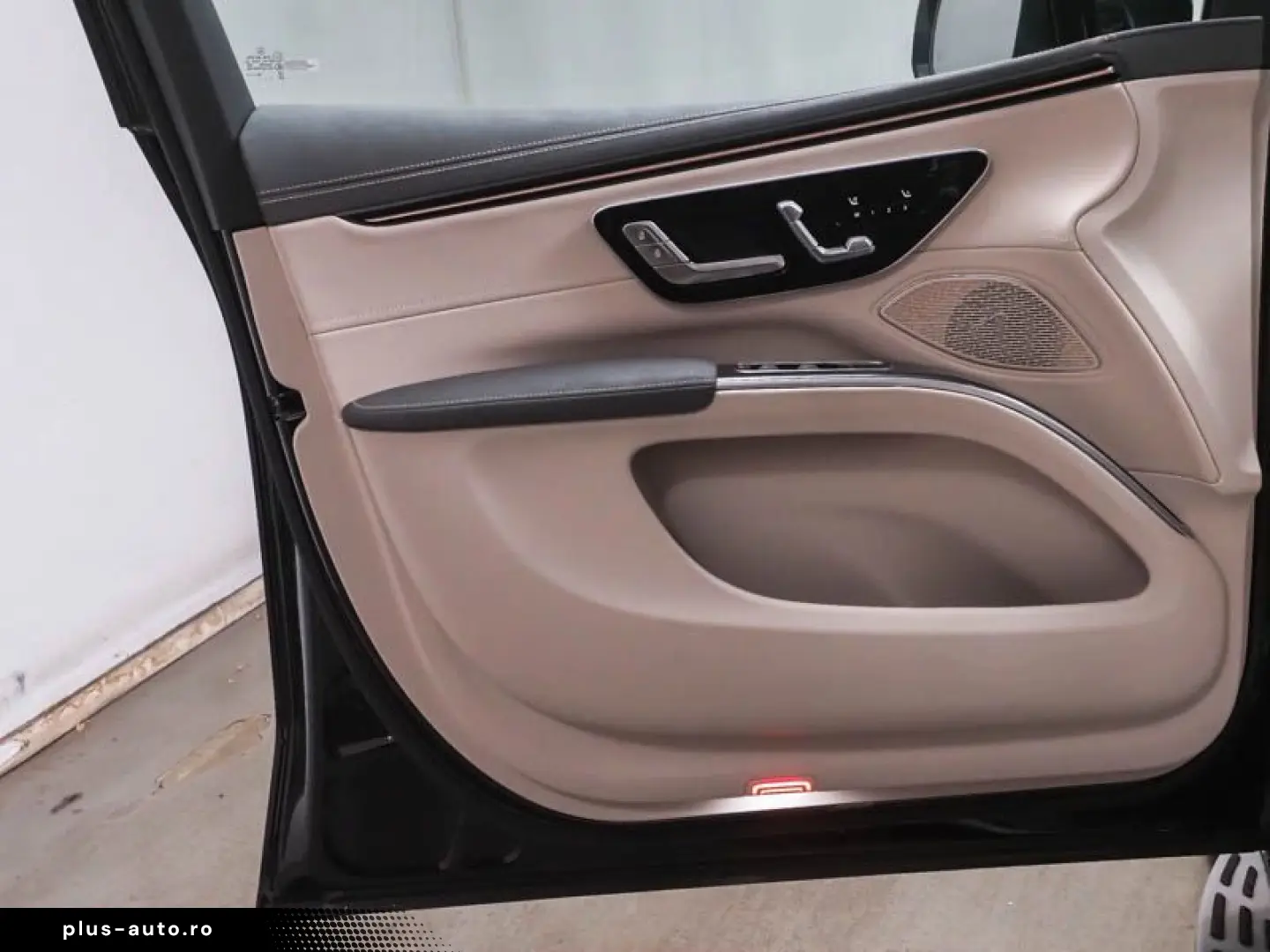 MERCEDES-BENZ EQS 450  SUV Electric-Art LED Pano-SD &hellip;