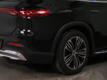 MERCEDES-BENZ EQS 450  SUV Electric-Art LED Pano-SD …
