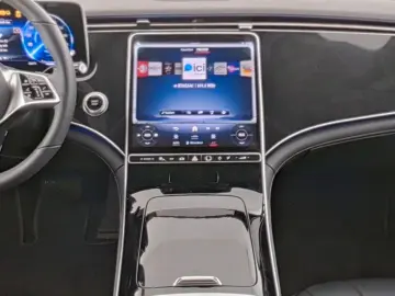 MERCEDES-BENZ EQE 300 Electric Art Advanced Plus LED Pano-SD