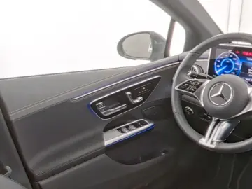 MERCEDES-BENZ EQE 300 Electric Art Advanced Plus LED Pano-SD